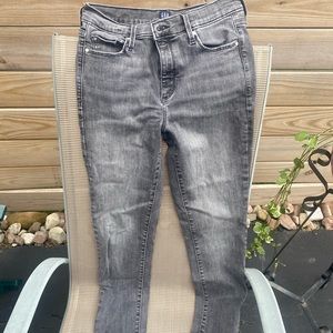 Gap True Skinny Jeans